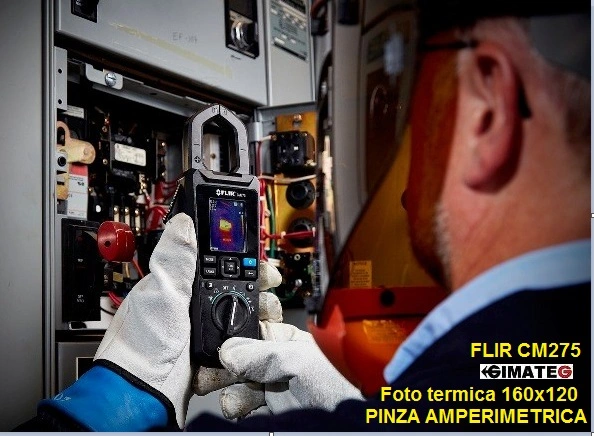 Pinza amperimétrica profesional FLIR CM275 con cámara termográfica integrada utilizada en la inspección de cuadros eléctricos para detección de sobrecalentamientos y diagnóstico eléctrico seguro, disponible en Gimatec.
